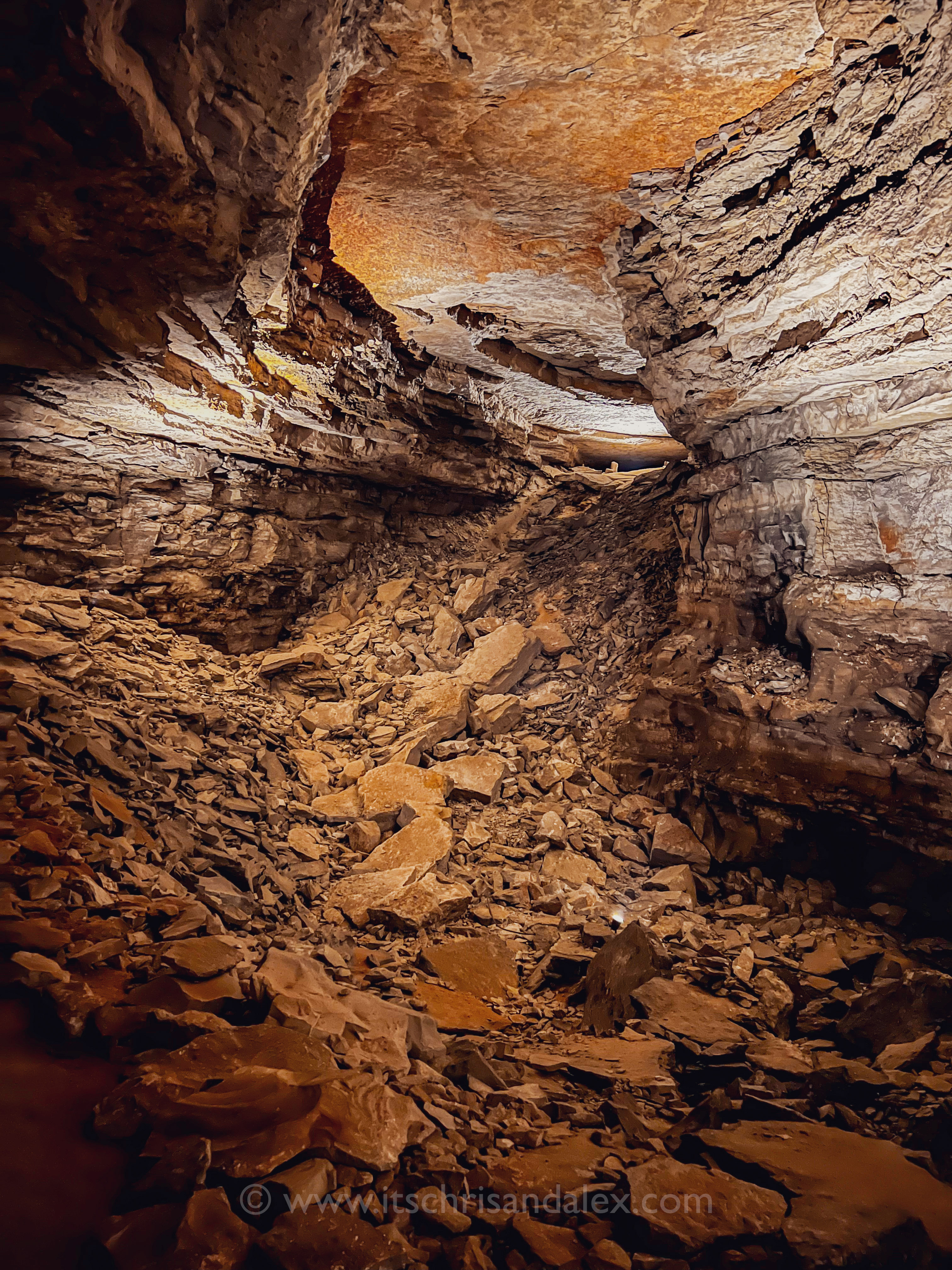 Entrance hall of Cleaveland Avenue in Mammoth Cave National Park